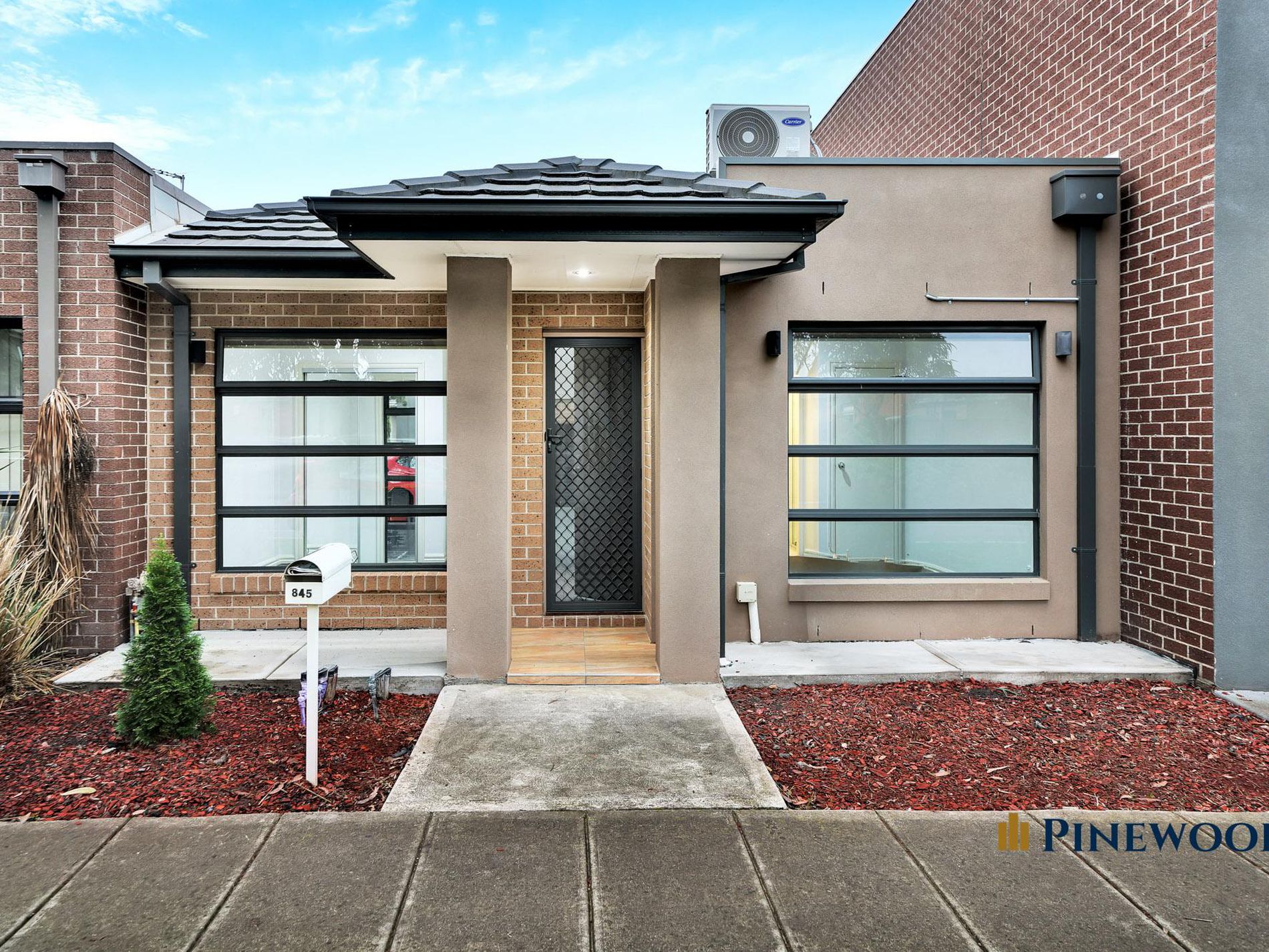 845 Edgars Road, Epping