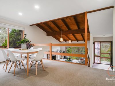 5 Melville Drive, Greensborough