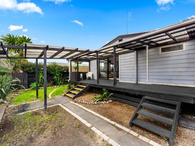4 Rere Place, Parakai