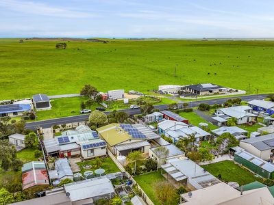 28 Donovans Road, Donovans