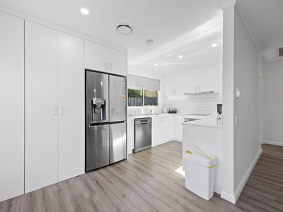 3 / 256 Peel Street West, Summerhill