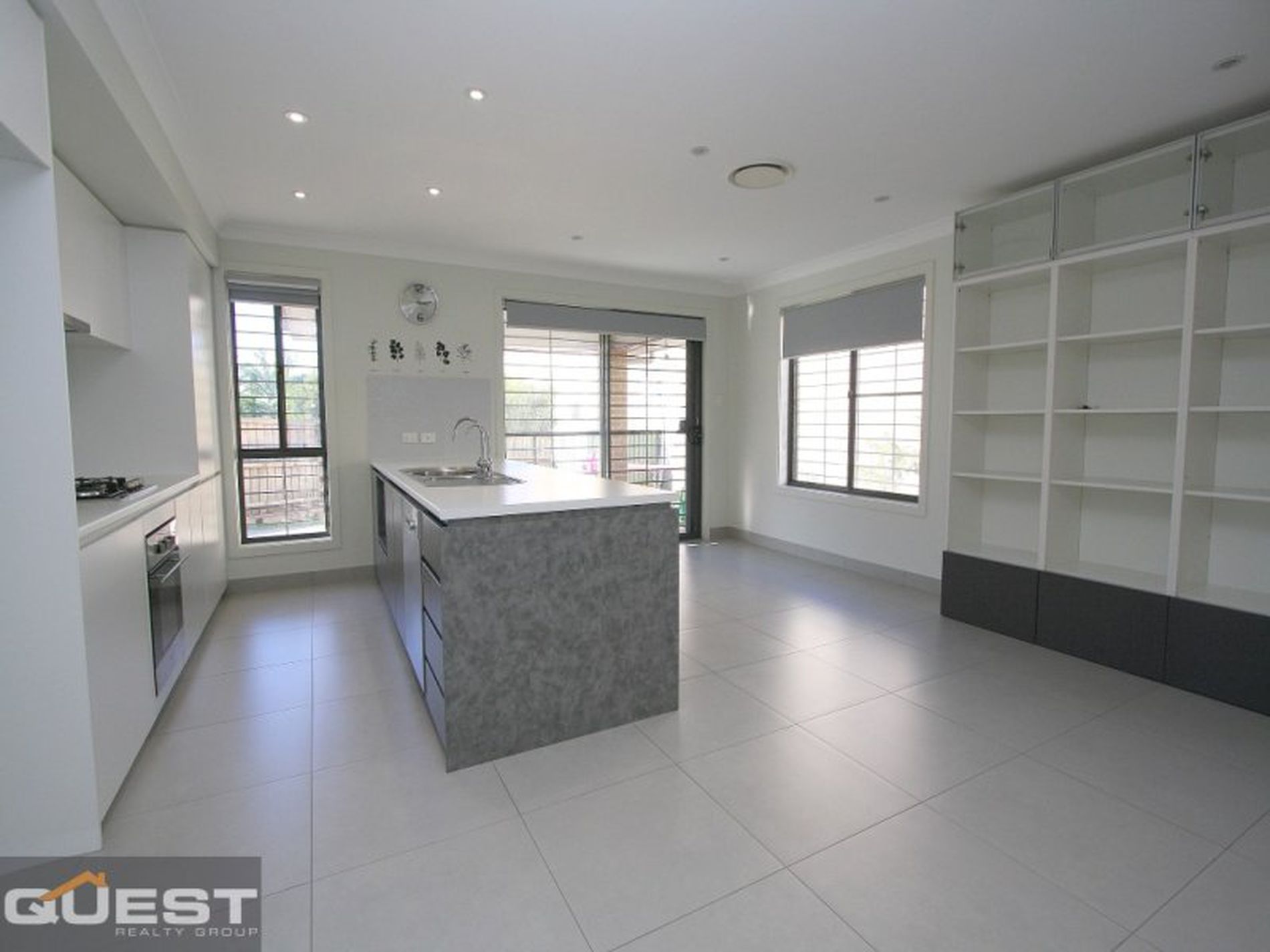 34 Greater Circuit, Bass Hill