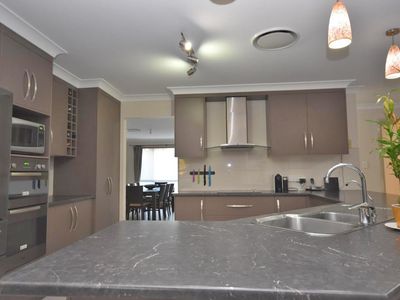 10 Old Homestead Drive, Dubbo