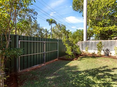 2 / 2 Robert Street, Broome