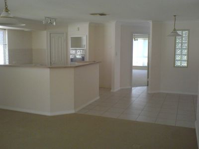 1 / 29 Cale Street, Como