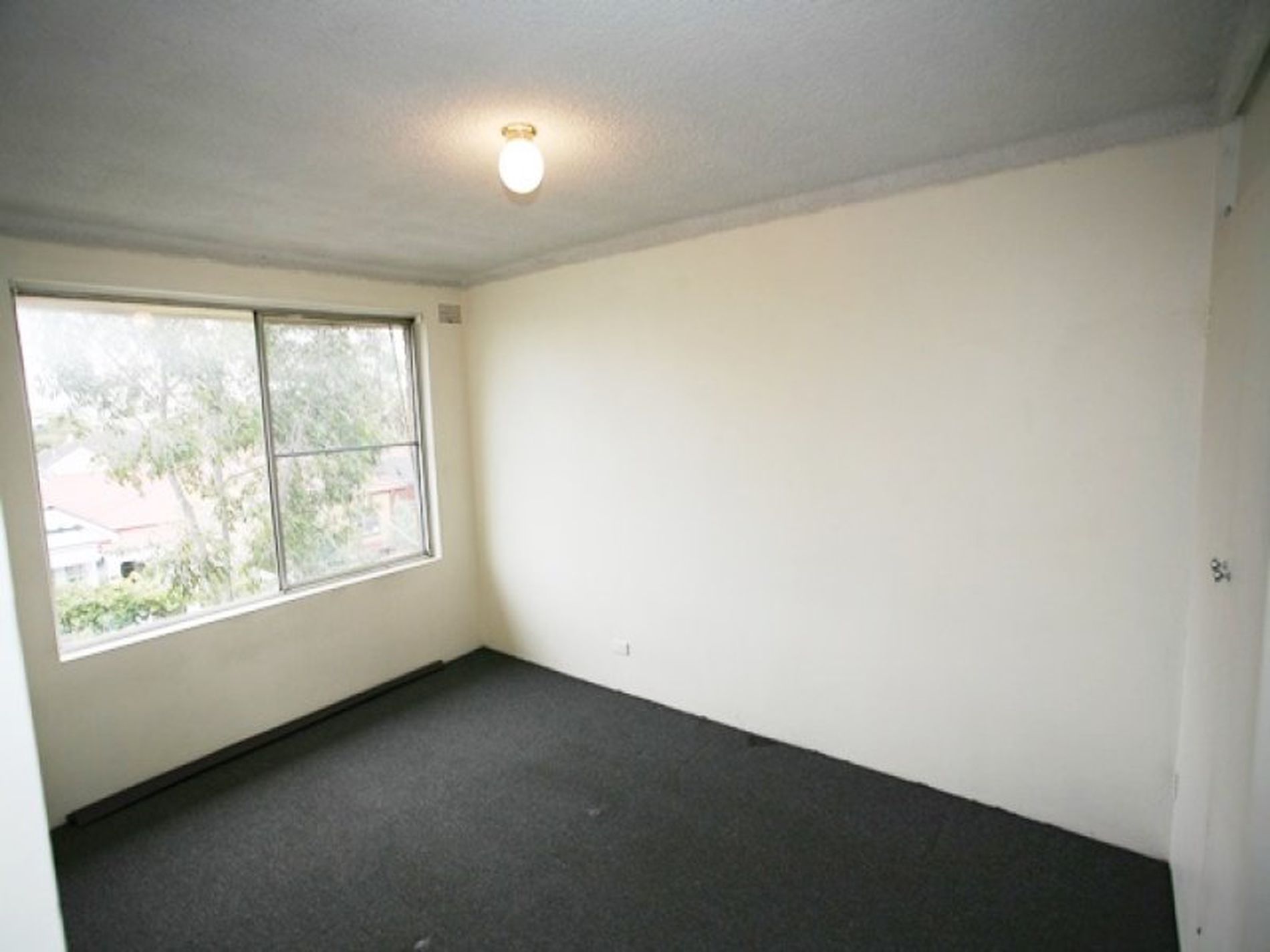 12 / 19A Johnson Street, Mascot