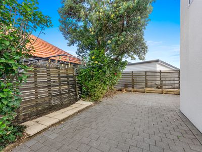 1/5 Seaview Road, Castor Bay