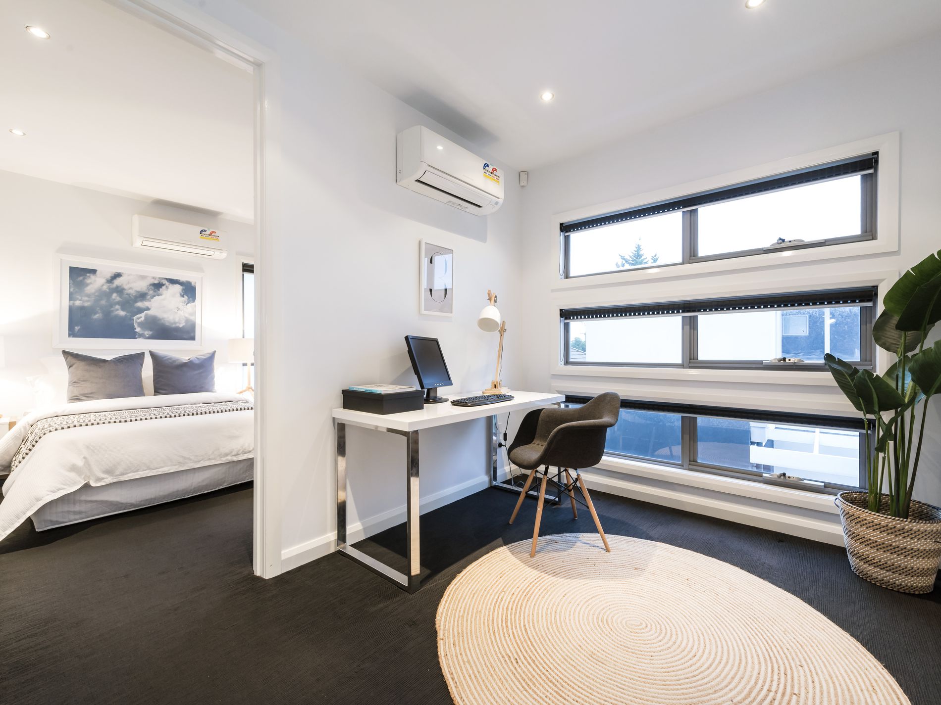 2 / 217 Woods Street, Newport