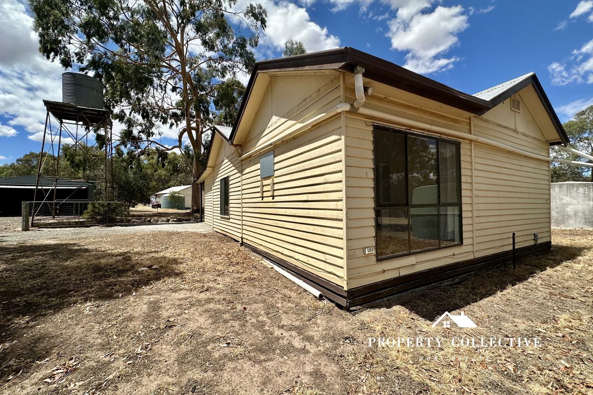 13 Boundary Road, Everton Upper