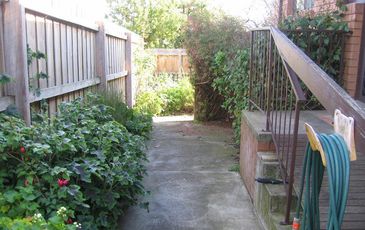 9 / 37 Clyde Road, Berwick