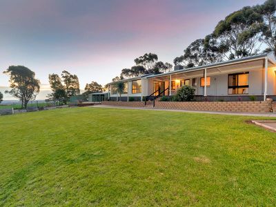 308 Medlow Road, One Tree Hill