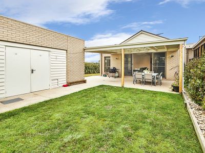 2 Viewrise Walk, Craigieburn