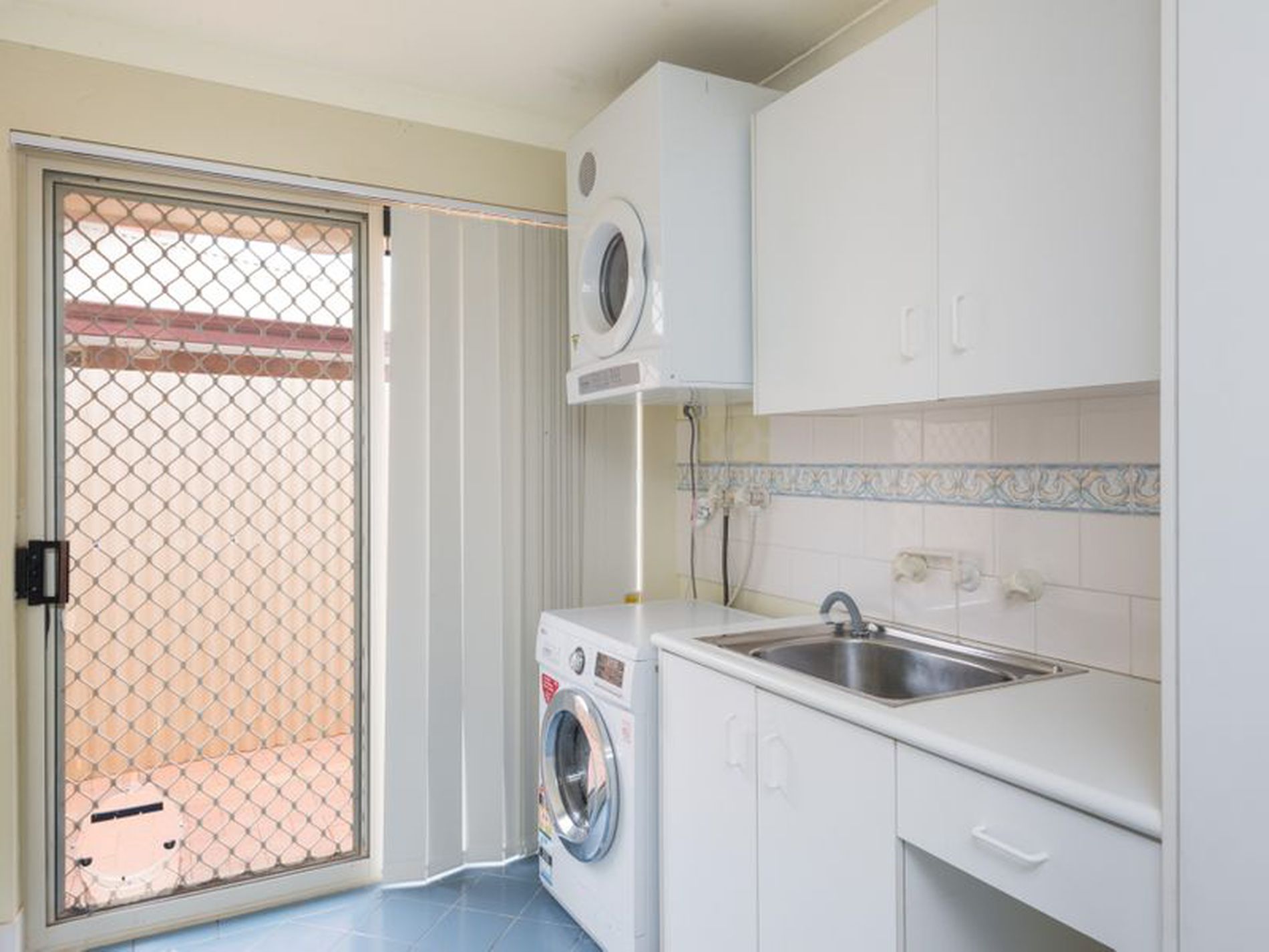 29 Tindals Crescent, Hannans