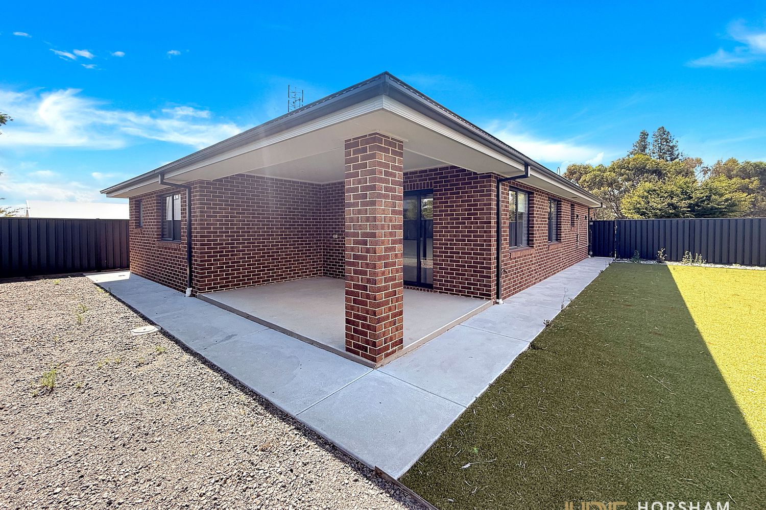 35 Mclean Drive, Horsham