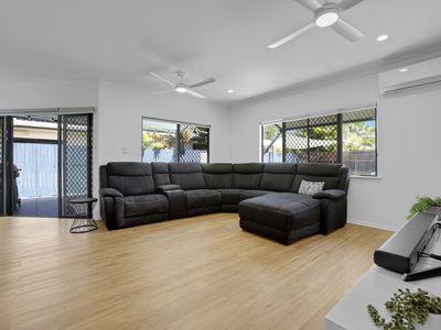 9 Tribulation Close, Kewarra Beach