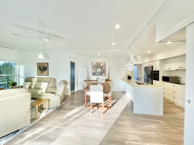 99  / 5 Serenity Drive, Eli Waters