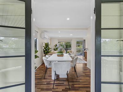 8 William St, Rochedale South