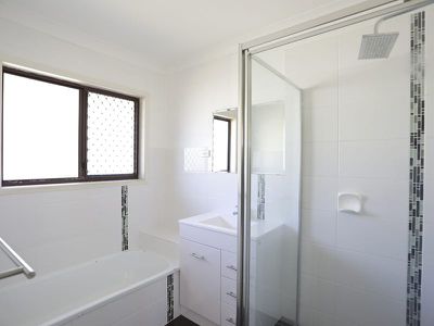 3 Woodlands Drive, Rochedale South