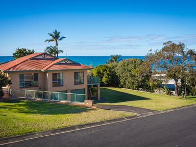 3 Beach View Court, Tura Beach