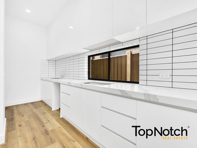 5 Spire Crescent, Beveridge