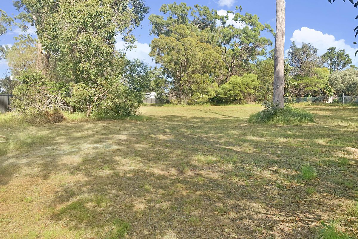 13 Friarbird Close, Poona