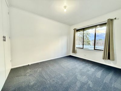 2 / 336 Russell Street , Hay