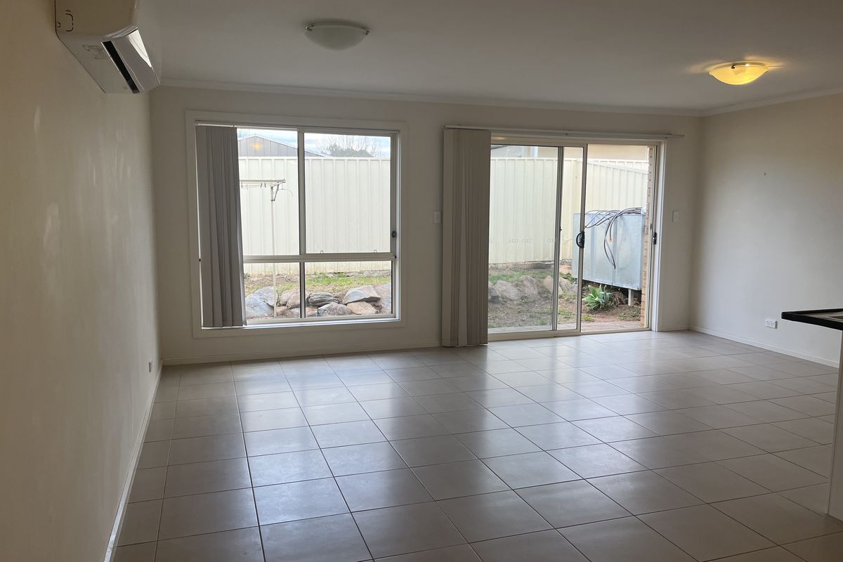 67 Admiralty Circuit, Smithfield