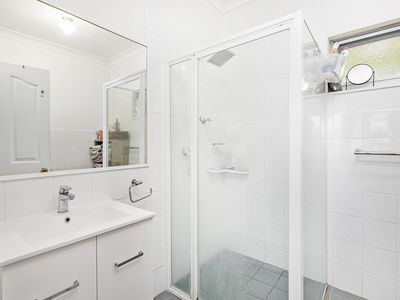 46  Lake Entrance Road, Oak Flats