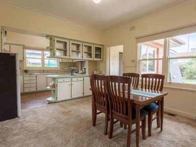 31 Younger Street, Wangaratta