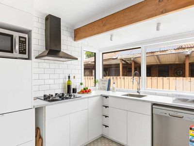 28 Argyle Crescent, Werribee