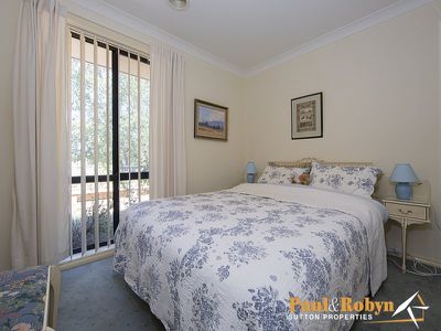 6 Waterview Gardens, Jerrabomberra