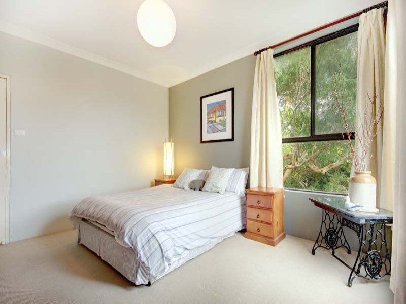 15 / 10 Market Square, Wollongong