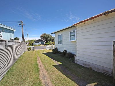 8 Hart Street, Foxton Beach