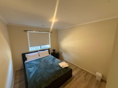 4 Holmewood Avenue, Deer Park