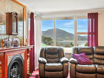 2 Teering Road, Berriedale
