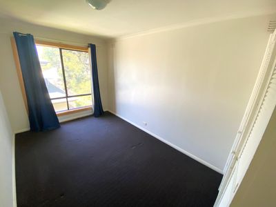 6 / 7 Hatfield Court, West Footscray