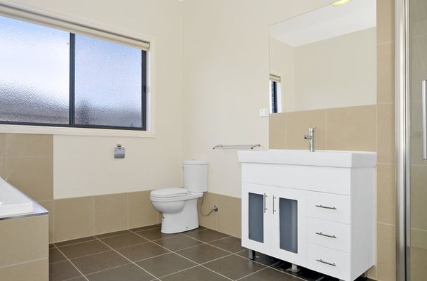 10 Eastleigh Street, Craigieburn