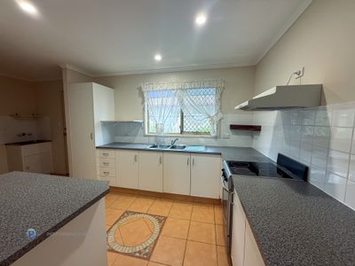 2 / 146 Whiting Street, Labrador