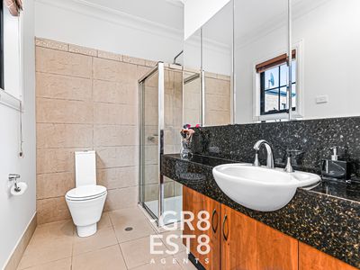 10 Hillcrest Avenue, Narre Warren
