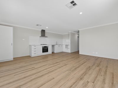 17a Blackmore Loop, Brabham