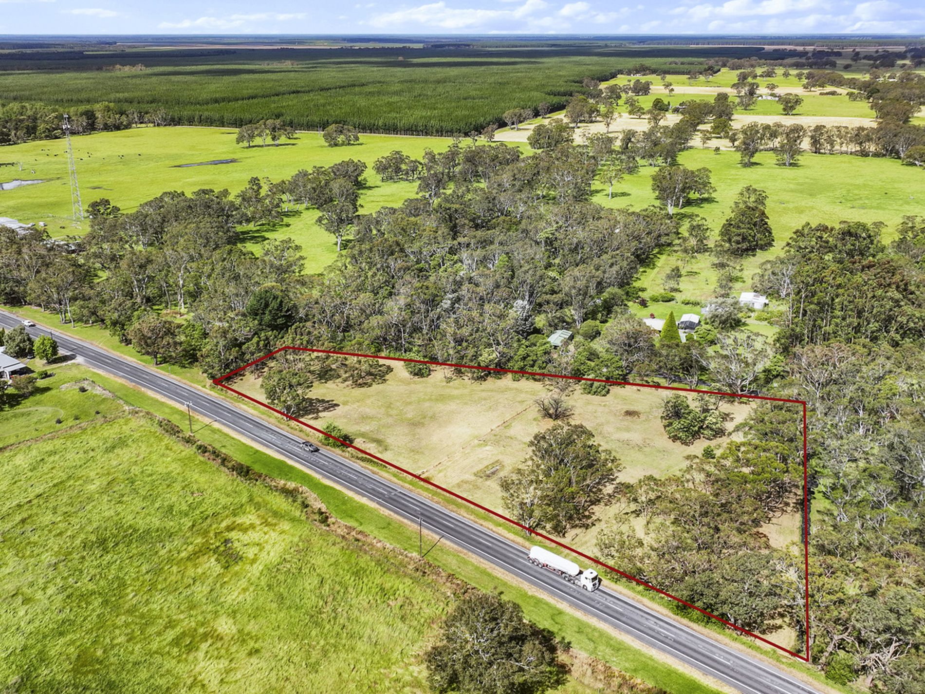 Lot 8, Riddoch Highway, Tarpeena