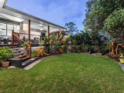 9 Senden Cr, Manly West