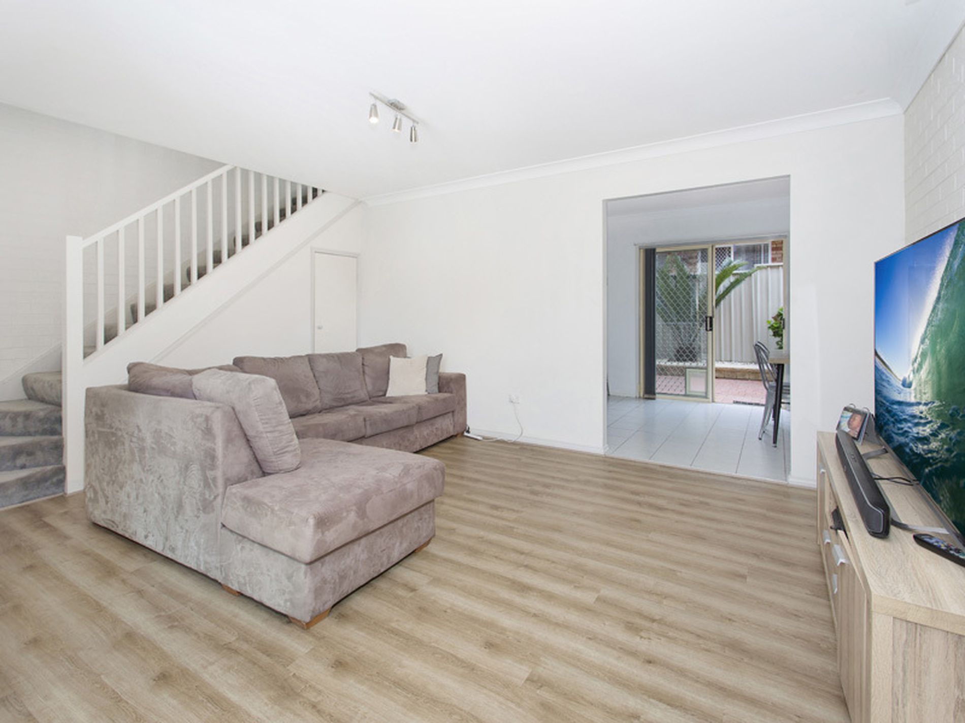 6 / 32-34 Ash Avenue, Albion Park Rail