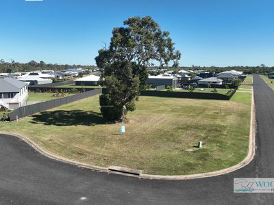2 LAGOON COURT, Woodgate