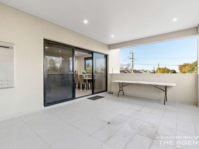 5 / 17 Stroughton Road, Westminster