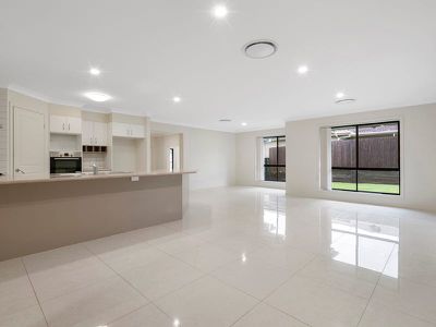 42 Lime Street, Redland Bay