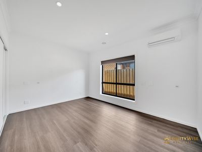 31 Eshal Crescent, Wyndham Vale
