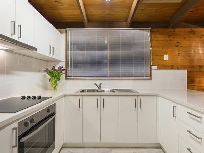 3 Roslyn Avenue, Rye