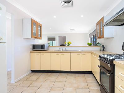 24 Standish Avenue, Oakhurst