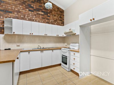 3 / 4 Caroline Street, Vincentia